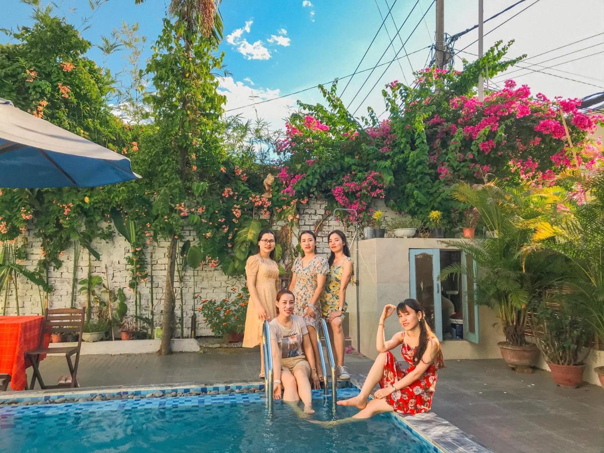 Oleander Garden Homestay Хойан Экстерьер фото