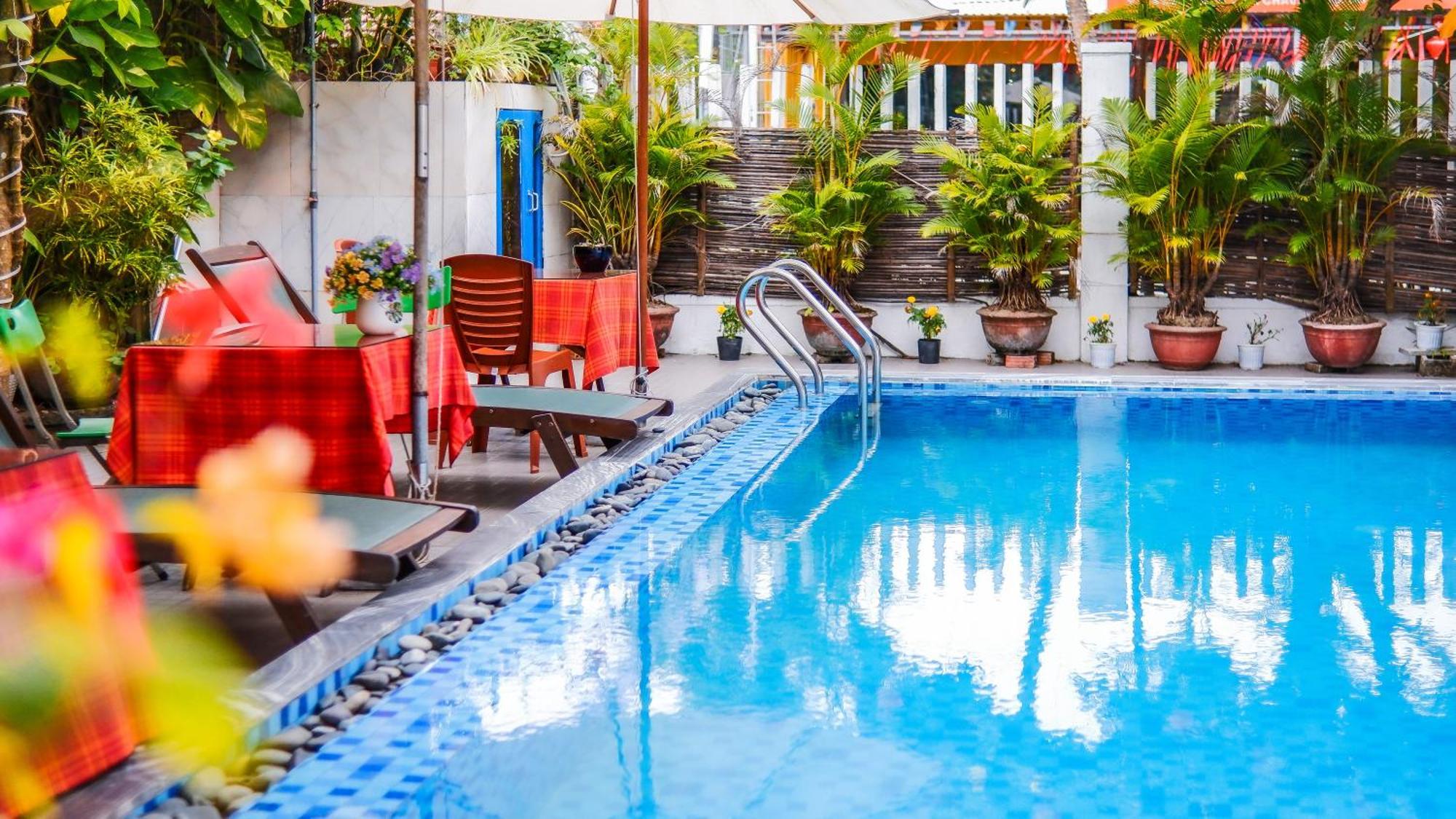 Oleander Garden Homestay Хойан Экстерьер фото