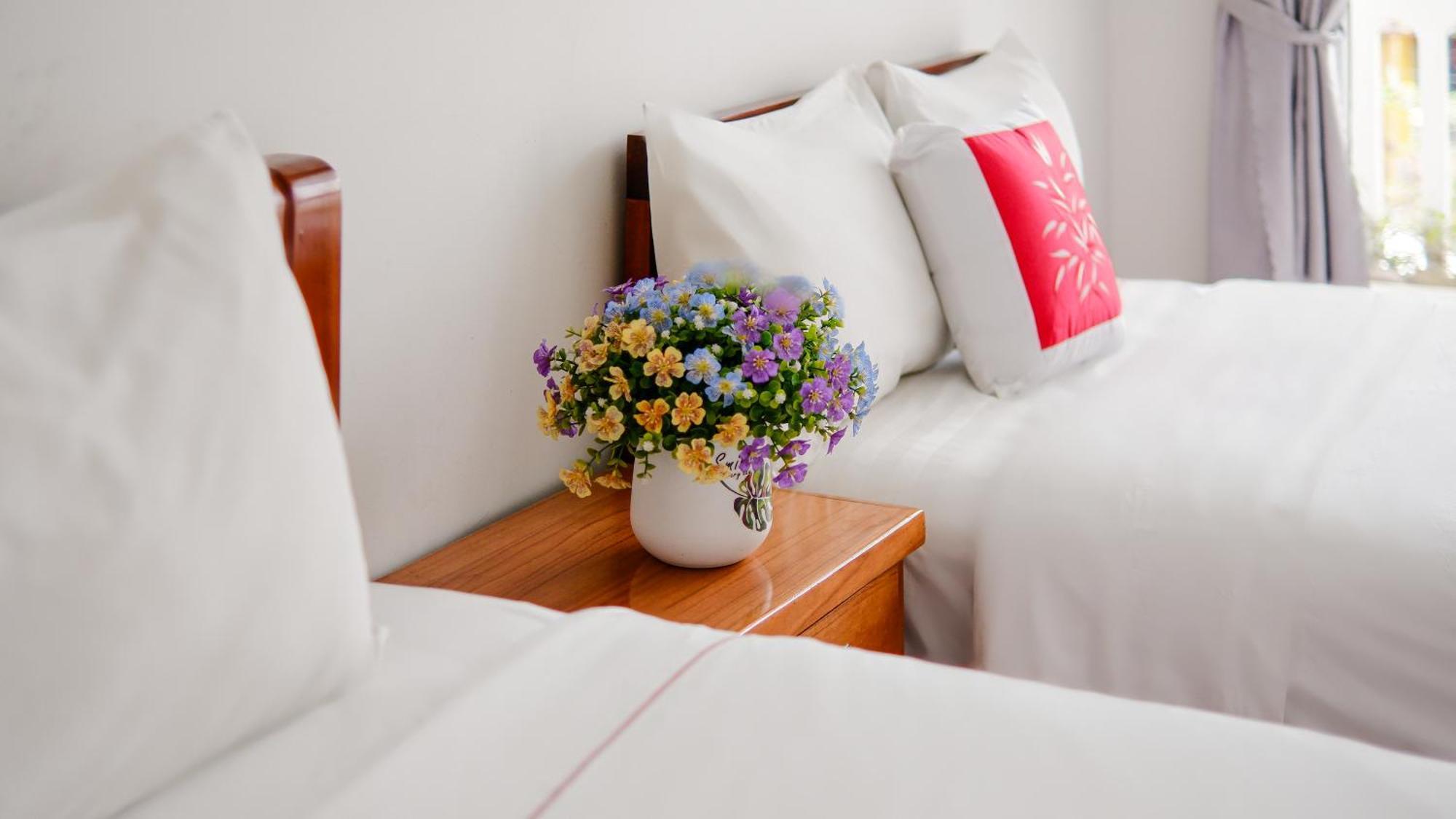 Oleander Garden Homestay Хойан Экстерьер фото