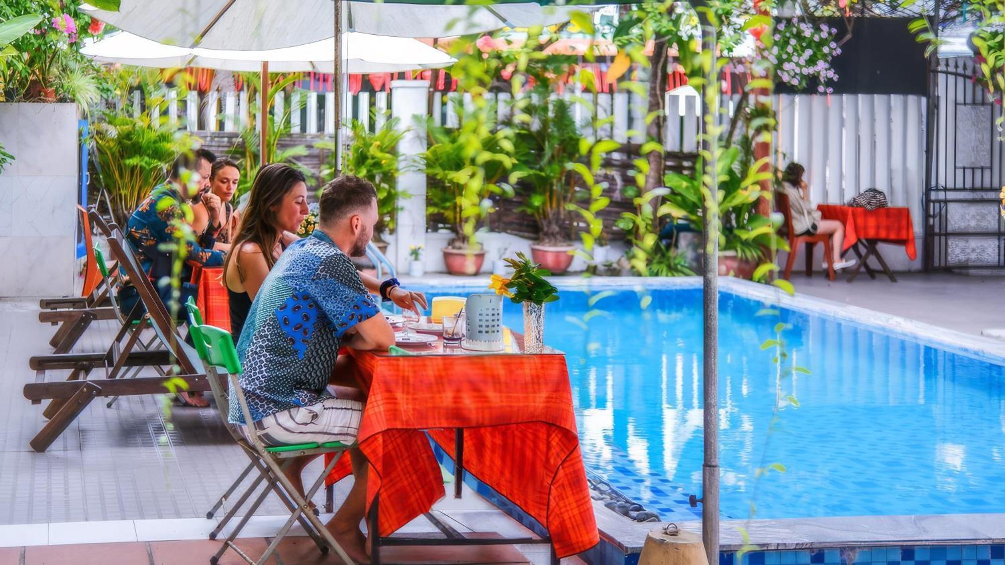 Oleander Garden Homestay Хойан Экстерьер фото